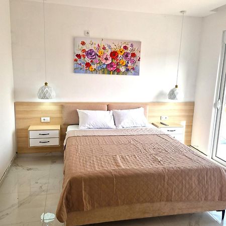Ivana Apartments Улцинь Экстерьер фото