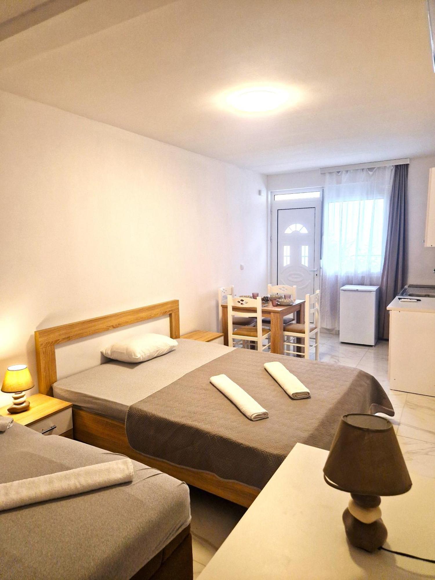 Ivana Apartments Улцинь Экстерьер фото