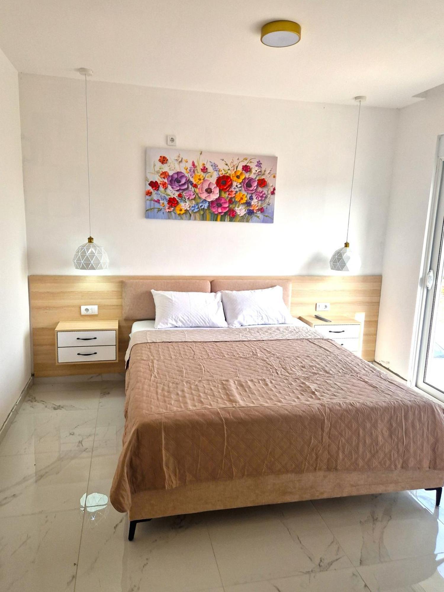 Ivana Apartments Улцинь Экстерьер фото