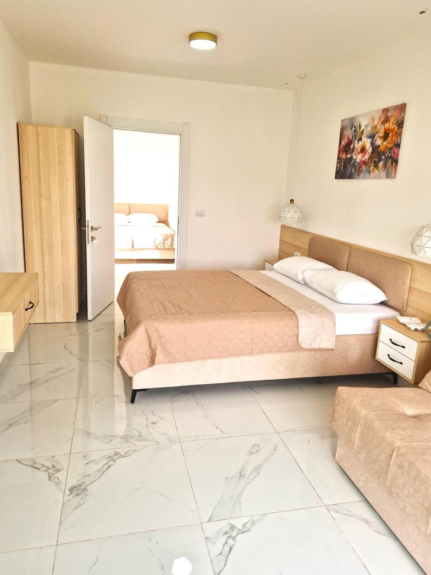 Ivana Apartments Улцинь Экстерьер фото