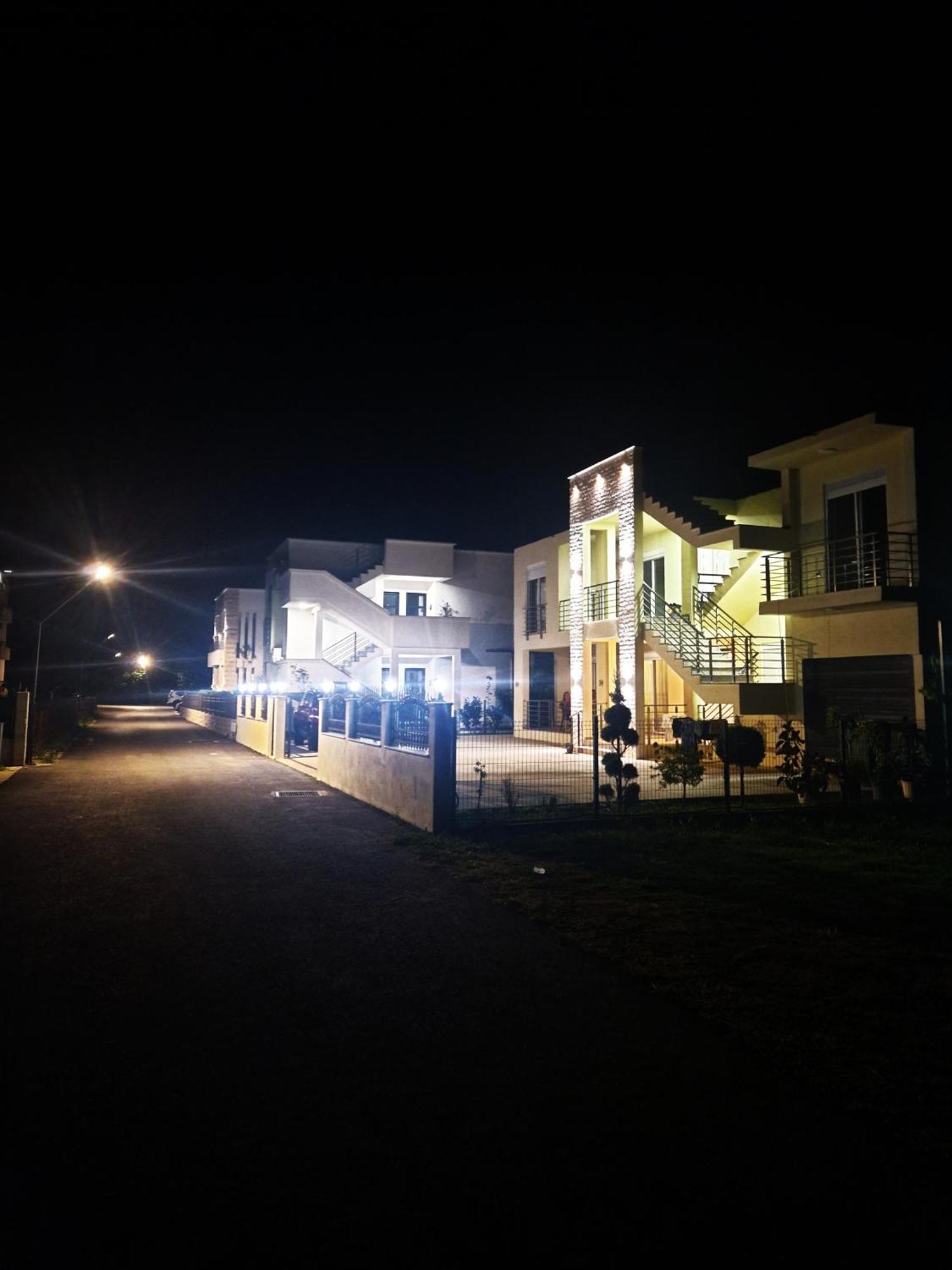 Ivana Apartments Улцинь Экстерьер фото